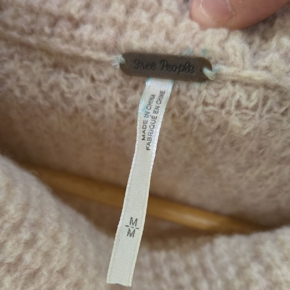 Free People Waffle Neutral Cowl Neck Sweater, M, GUC, Hygge Vibes, Neutral Comfy - Picture 7 of 11